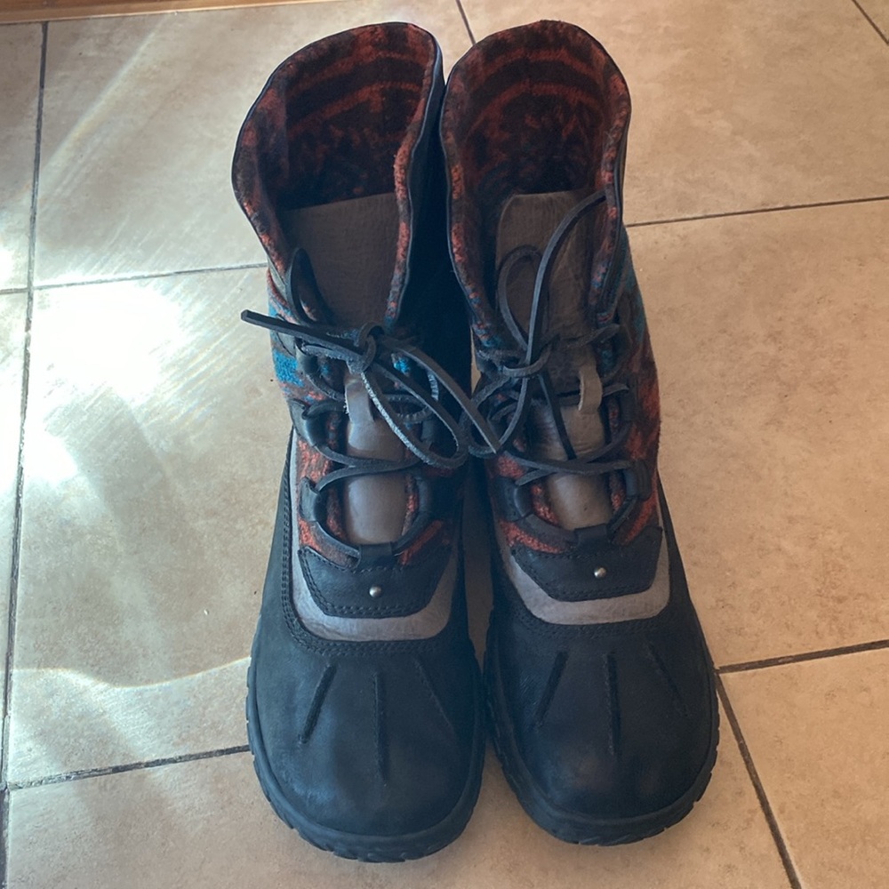 Born leather boots - Picture 2 of 7